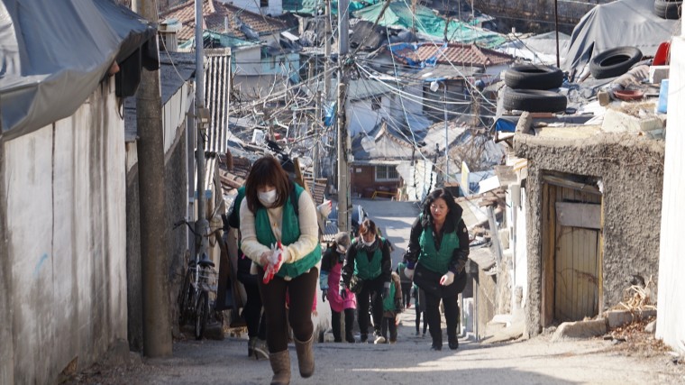 1963f8ea2b5ef55e41d5db99984e0ece_1425435