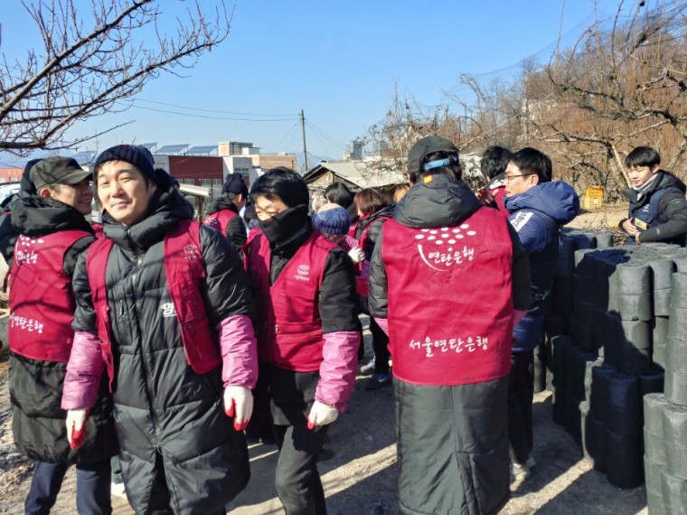 c586d97ae806b0b7afb64cf82aa1827d_1518426